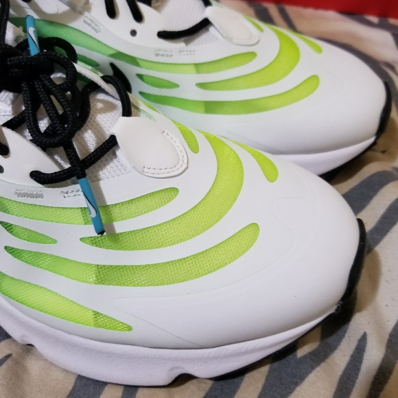 Nike Air Max Exosense - Picture 3 of 9